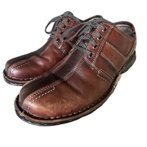 Clark’s  men’s leather lace up shoe size 10 excellent condition